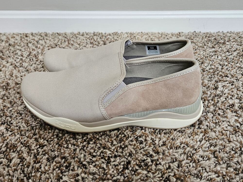KURU Women’s Slip On Shoes 10 Medium Beige Taupe Comfort Walking Sneakers